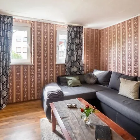 Spacious Holiday In With Balcony Hébergement de vacances Kinheim
