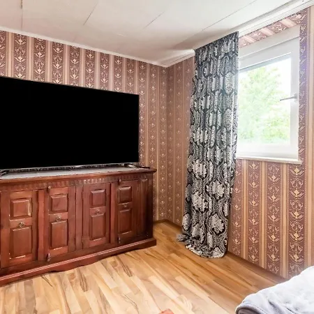 Spacious Holiday In With Balcony